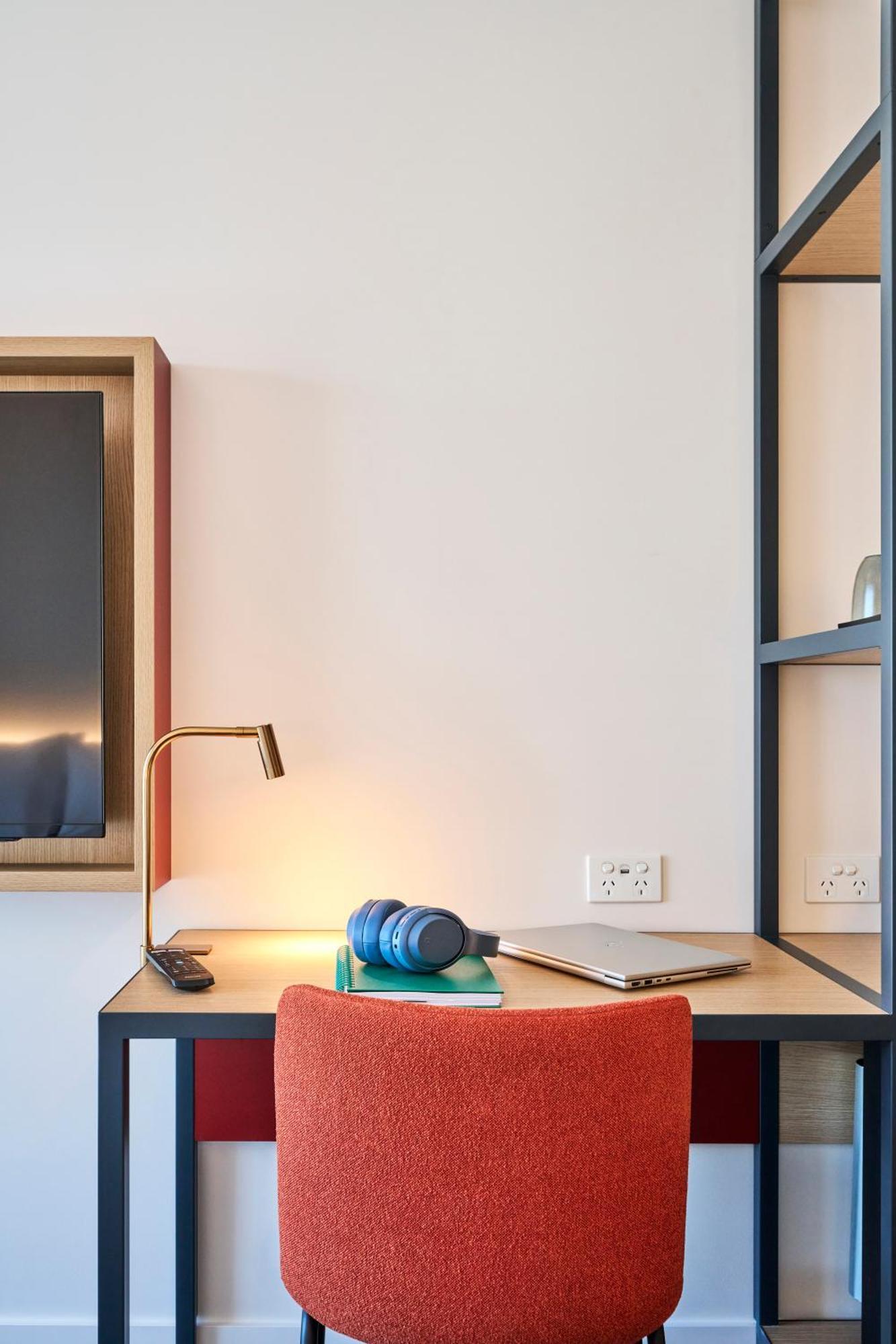 Готель Ibis Styles Melbourne Airport Екстер'єр фото